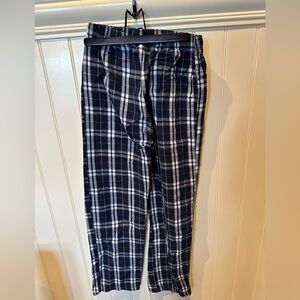 DISTRICT Men’s Size Extra Small Pair Black & White Plaid Pajama Bot…